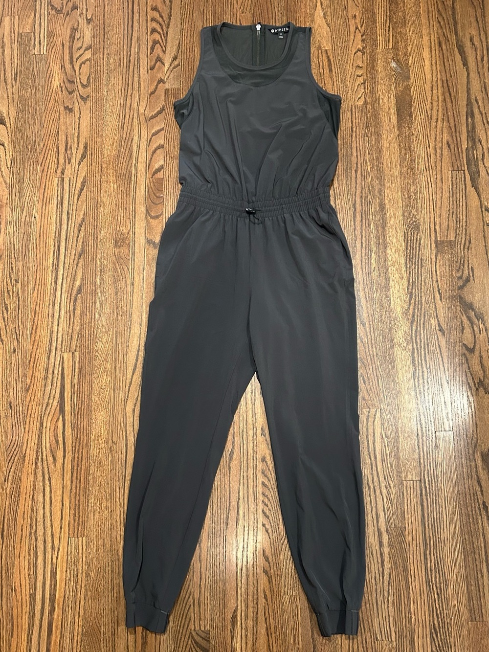 Athleta Gray Sleeveless Utility Jumpsuit Size 6